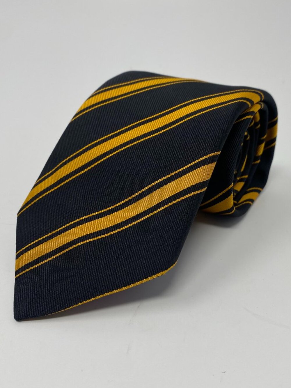 Ben Silver Tie Repp Black Gold Silk Preppy Diagonal Stripe Stripes Neck Necktie